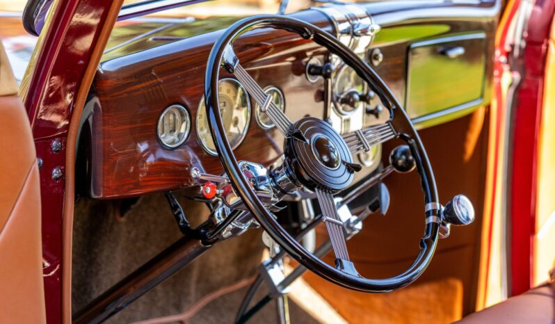 								1936 Ford Model 68 Deluxe 5-Window Coupe full									