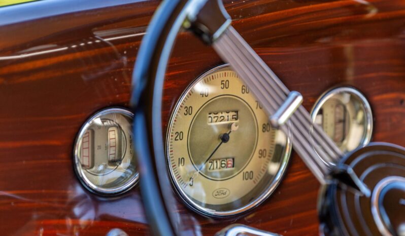 								1936 Ford Model 68 Deluxe 5-Window Coupe full									