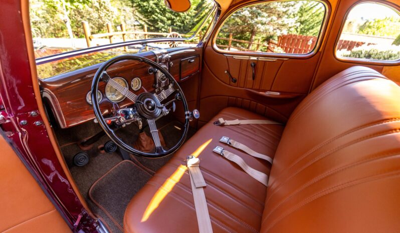 								1936 Ford Model 68 Deluxe 5-Window Coupe full									