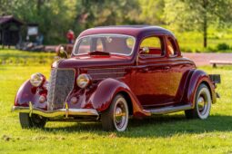 										1936 Ford Model 68 Deluxe 5-Window Coupe full									