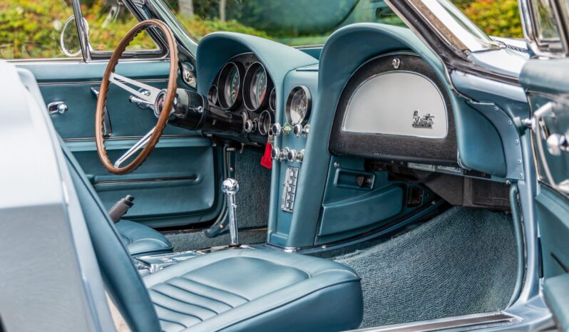 								1967 Chevrolet Corvette Convertible 4-Speed full									