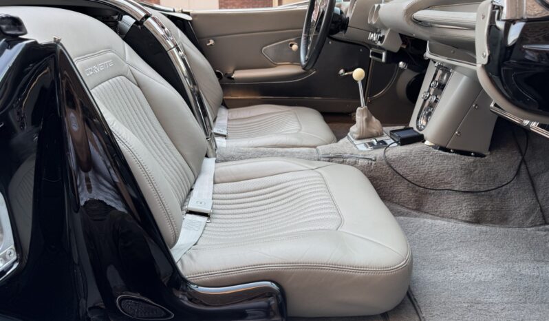 								1959 Chevrolet Corvette 5-Speed full									