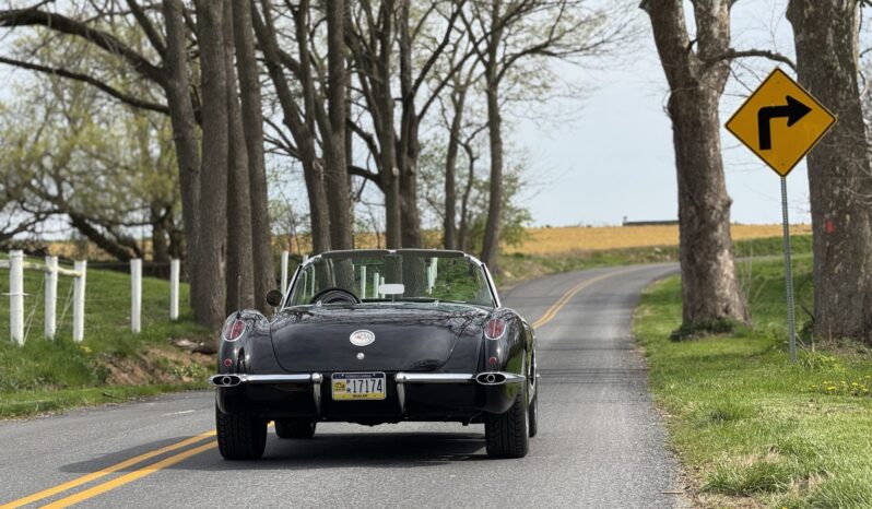 								1959 Chevrolet Corvette 5-Speed full									