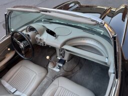 										1959 Chevrolet Corvette 5-Speed full									