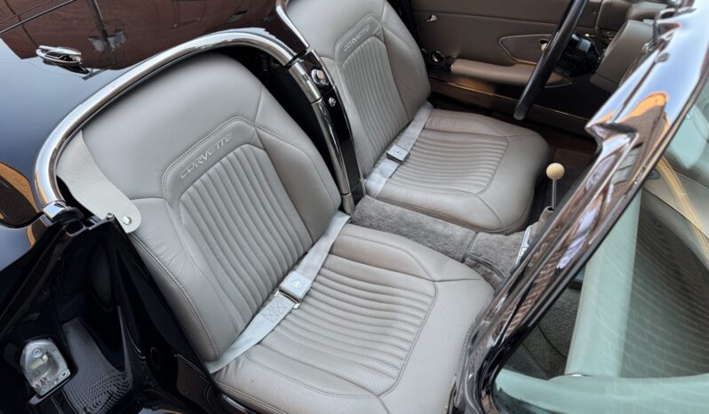 								1959 Chevrolet Corvette 5-Speed full									