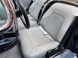 										1959 Chevrolet Corvette 5-Speed full									