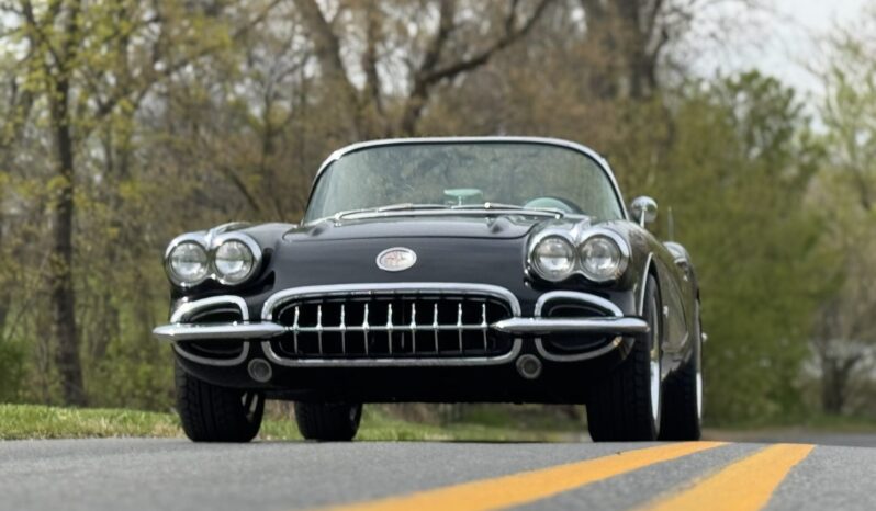 								1959 Chevrolet Corvette 5-Speed full									