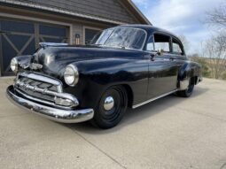 										1952 Chevrolet Styleline 2-Door Sedan full									