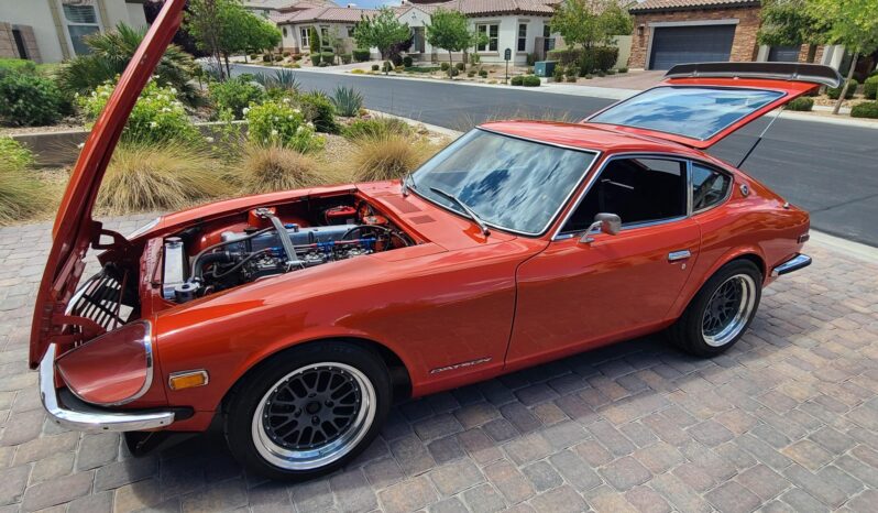 								1973 Datsun 240Z 5-Speed 3.0L full									