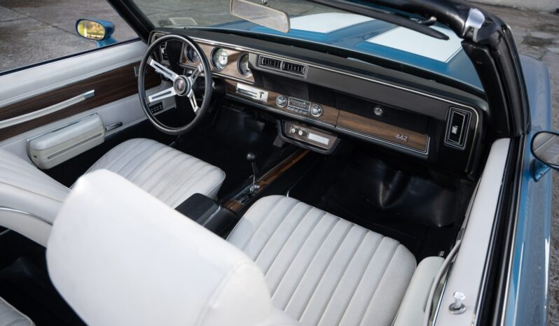 								1971 Oldsmobile 442 W-30 Convertible full									