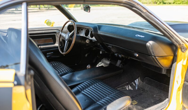 								1970 Dodge Challenger TA 340 Six Pack full									