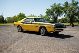 										1970 Dodge Challenger TA 340 Six Pack full									