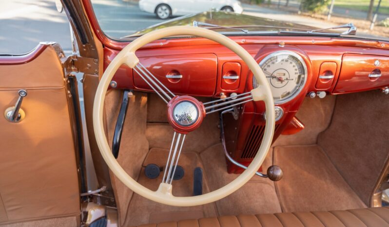 								1939 Lincoln-Zephyr Convertible Sedan full									