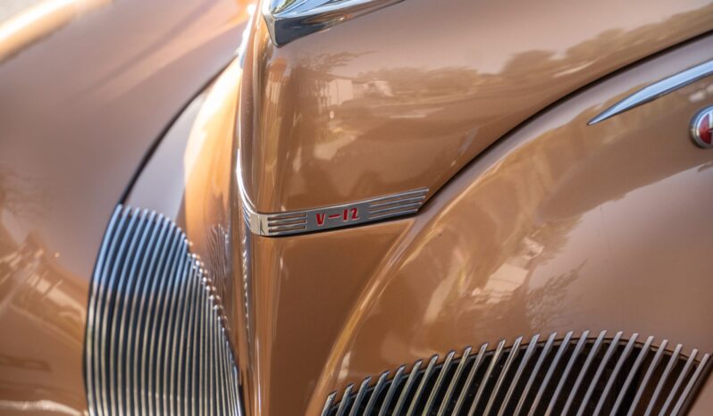 								1939 Lincoln-Zephyr Convertible Sedan full									
