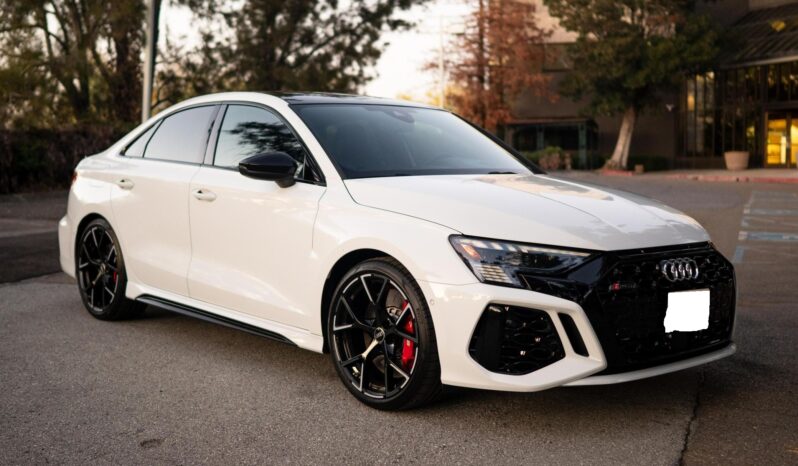 								2023 Audi RS3 AWD full									