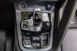 										2022 Jaguar F-Type R Coupe AWD full									