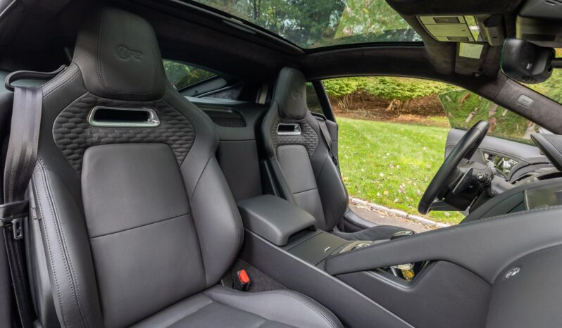 								2022 Jaguar F-Type R Coupe AWD full									