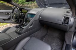 										2022 Jaguar F-Type R Coupe AWD full									