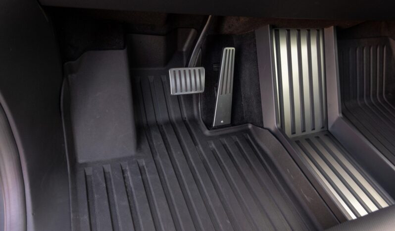 								2024 Tesla Cybertruck Foundation Series full									