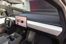 										2024 Tesla Cybertruck Foundation Series full									