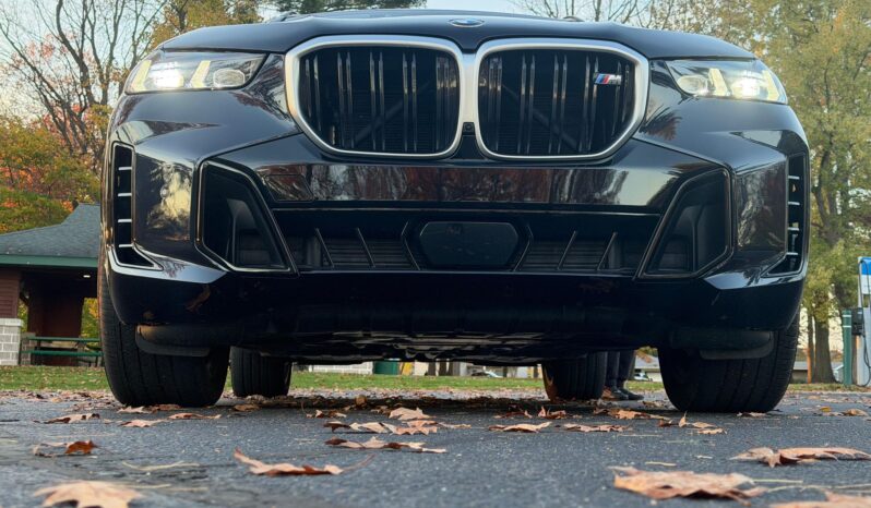 								2024 BMW X5 M60i AWD full									