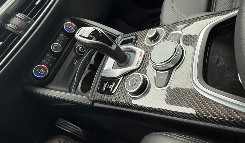 								2023 Alfa Romeo Stelvio Quadrifoglio full									