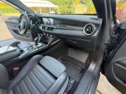 										2023 Alfa Romeo Stelvio Quadrifoglio full									