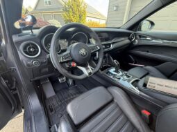 										2023 Alfa Romeo Stelvio Quadrifoglio full									