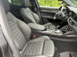 										2023 Alfa Romeo Stelvio Quadrifoglio full									