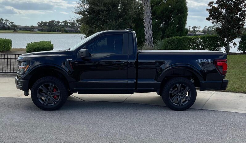 								2024 Ford F-150 XL 4×4 full									