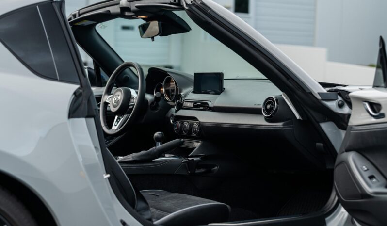								2024 Mazda MX-5 Miata RF Club full									