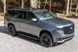 										2023 Cadillac Escalade 4WD Sport Platinum full									