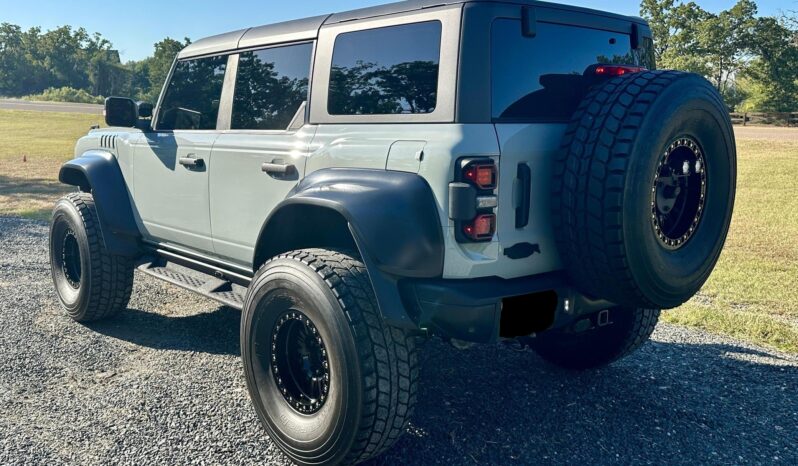 								2023 Ford Bronco Raptor 4WD full									