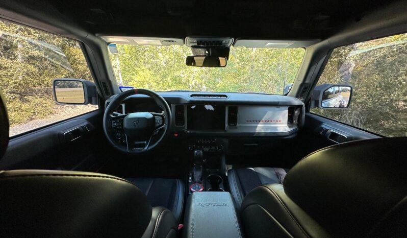 								2023 Ford Bronco Raptor 4WD full									