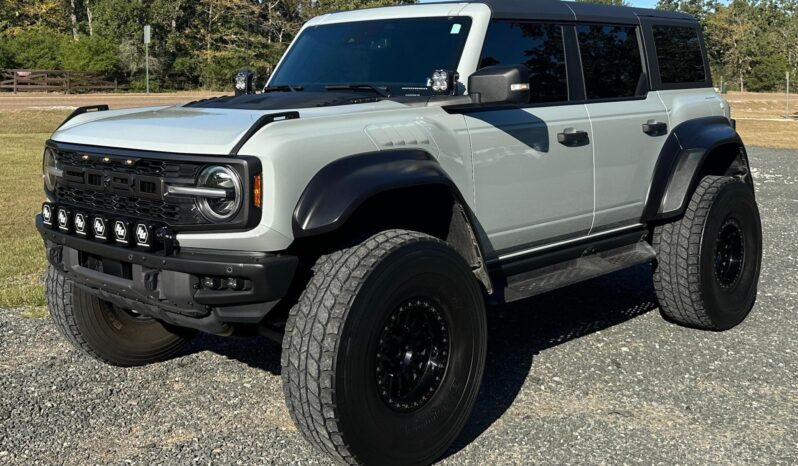 								2023 Ford Bronco Raptor 4WD full									