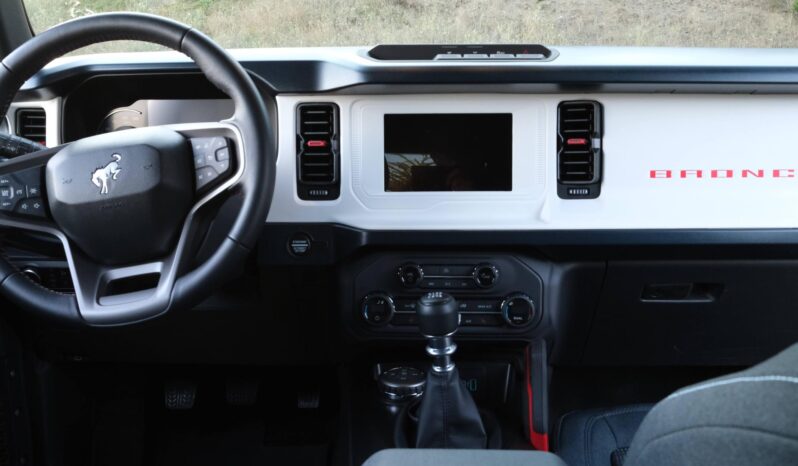 								2023 Ford Bronco Heritage Edition EcoBoost full									