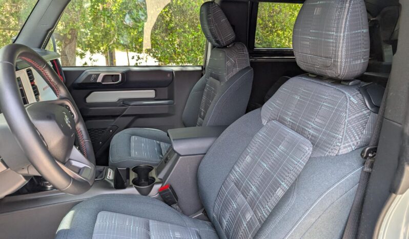 								2023 Ford Bronco Heritage Edition EcoBoost full									