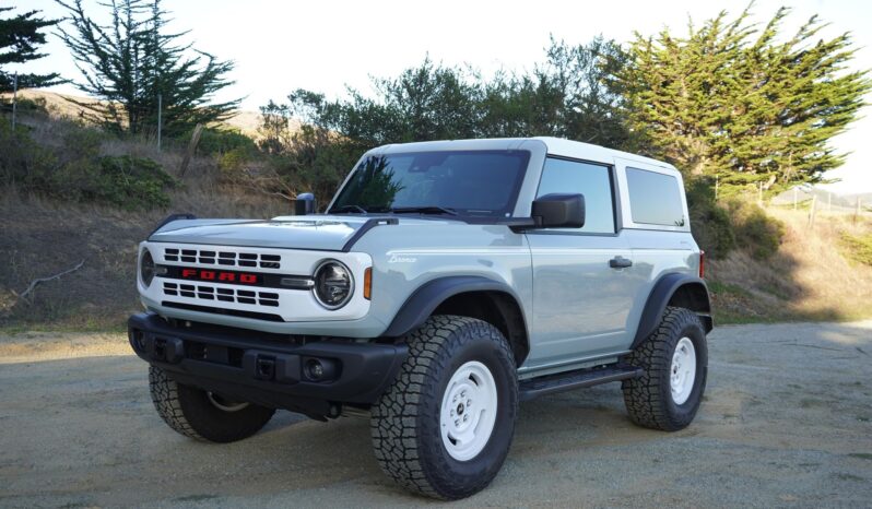 								2023 Ford Bronco Heritage Edition EcoBoost full									