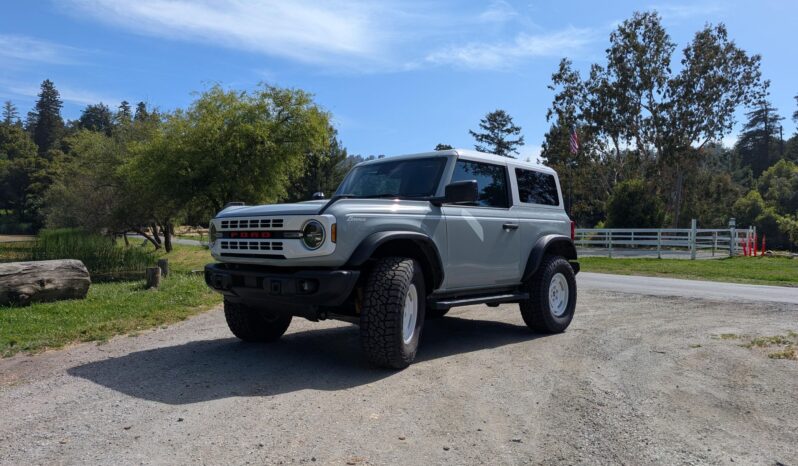 								2023 Ford Bronco Heritage Edition EcoBoost full									