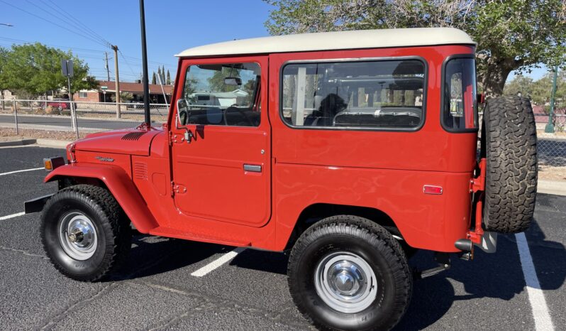 								1977 Toyota Land Cruiser FJ40 full									