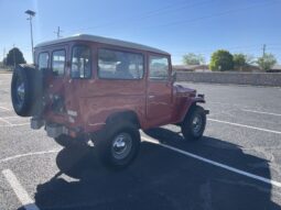 										1977 Toyota Land Cruiser FJ40 full									
