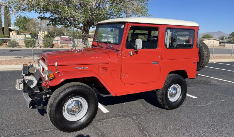 								1977 Toyota Land Cruiser FJ40 full									