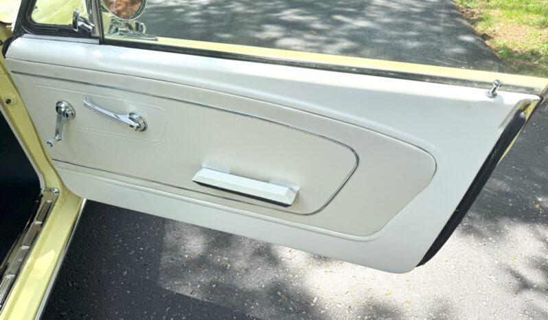 								1965 Ford Mustang Coupe 289 full									