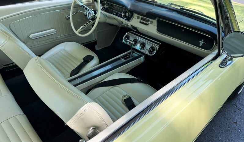 								1965 Ford Mustang Coupe 289 full									