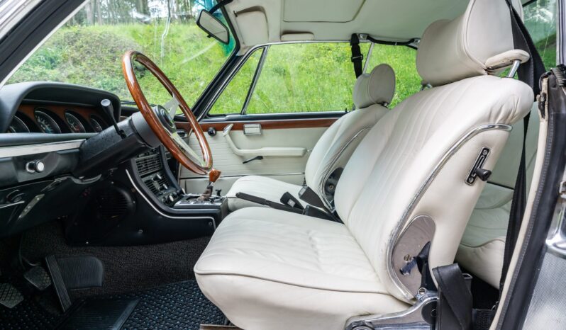 								1973 BMW 3.0CS 4-Speed full									