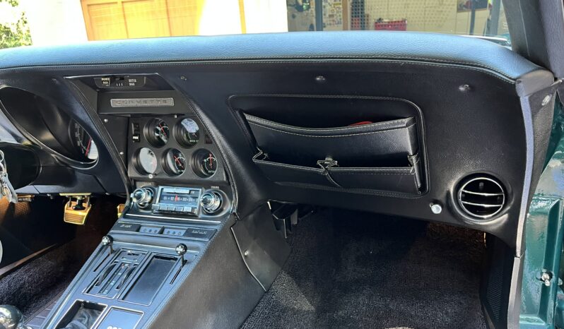 								1971 Chevrolet Corvette Coupe 4-Speed full									