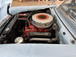 										1957 Ford Fairlane 500 Skyliner full									