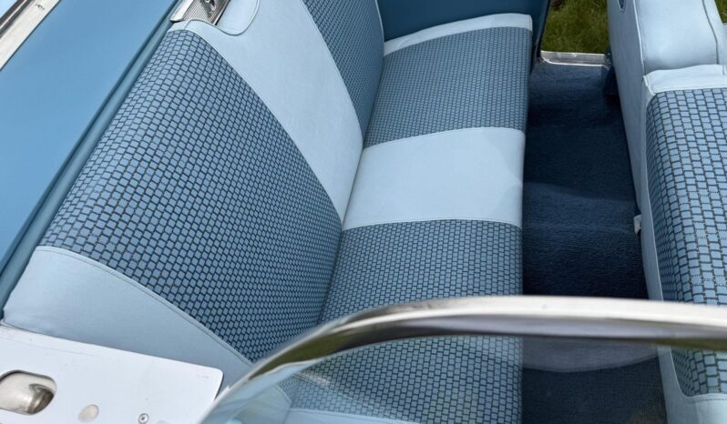 								1957 Ford Fairlane 500 Skyliner full									