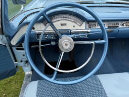 										1957 Ford Fairlane 500 Skyliner full									