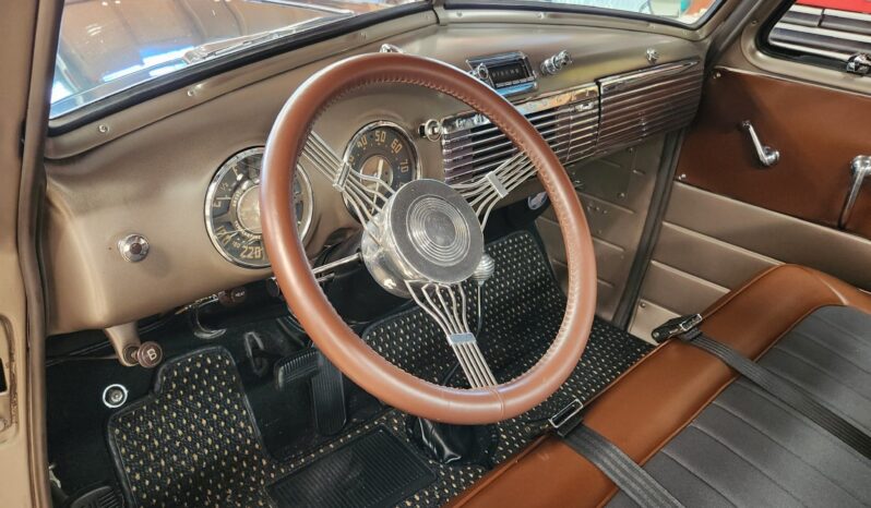 								1952 Chevrolet 3100 5-Window Pickup full									